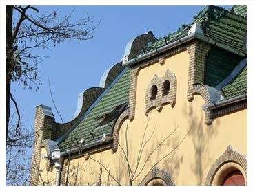 A Lechner villa